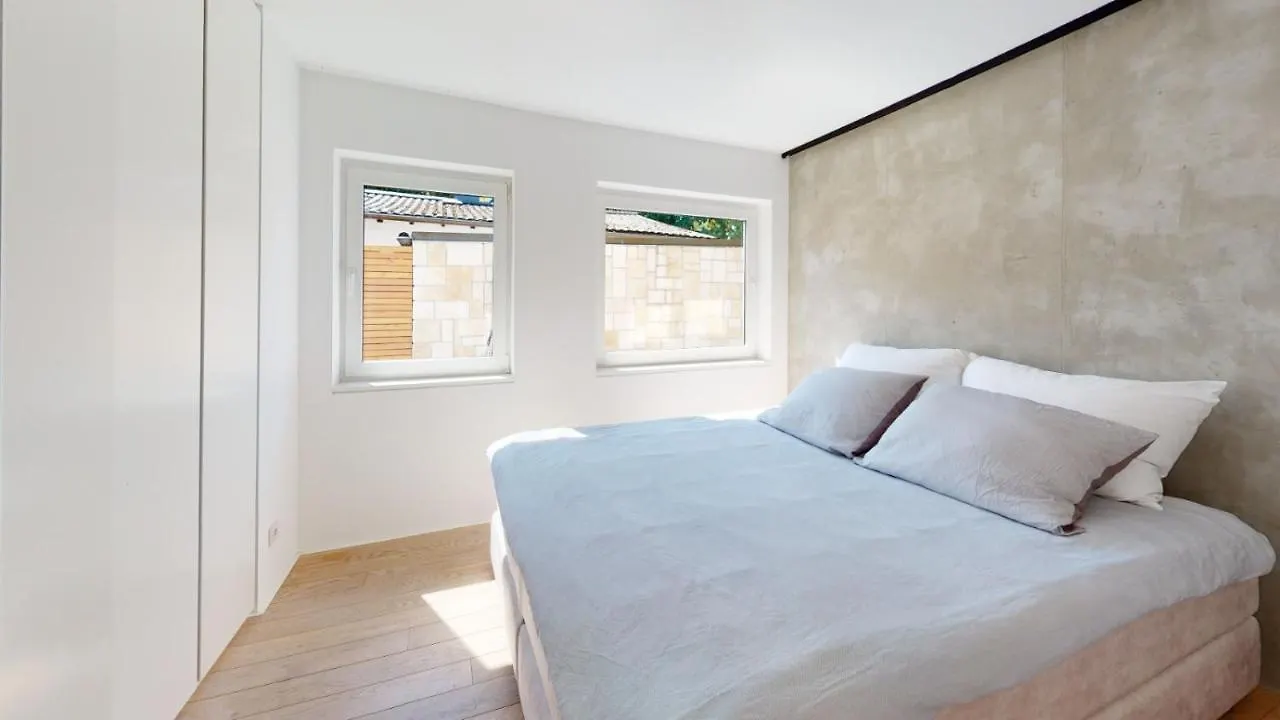 Ferienwohnung Designer-Loft mit Whirlpool Köln